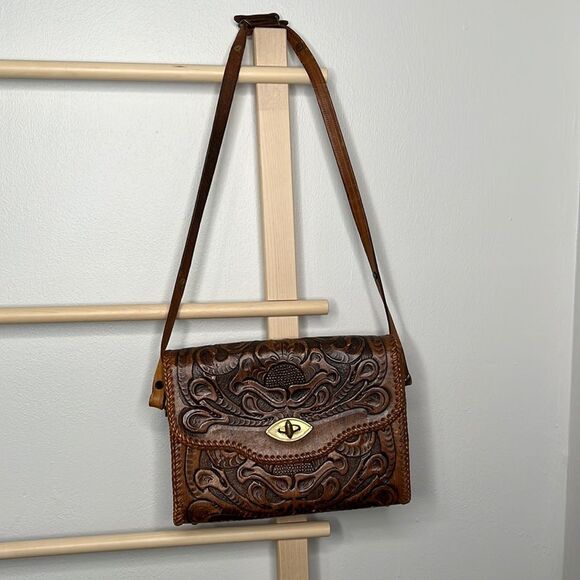 Vintage Joo Kay Hand Tooled Leather Purse - Picture 1 of 9